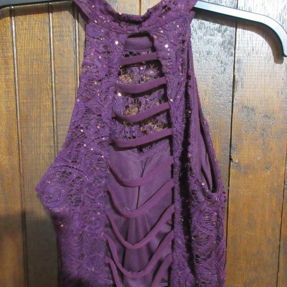 NWOT Speechless Juniors' Halter Style Party Cocktail Dress Size 11 Burgundy - Picture 6 of 8